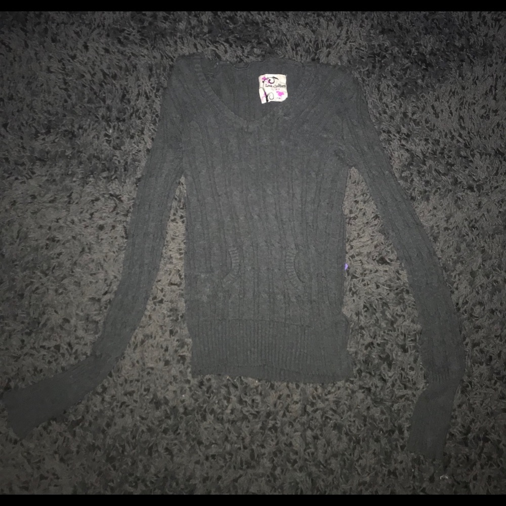 Grey sweater